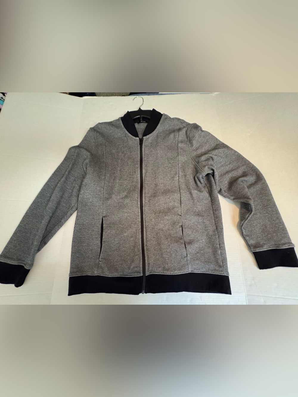 Alfani Men's Gray Zip-Up sweater with Black Trim Like new